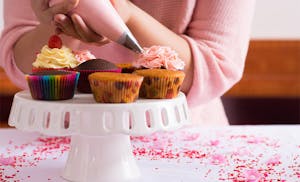 Evde Cupcake Nasıl Yapılır? Yeni Tarifler ile Cupcake Süsleme Teknikleri 