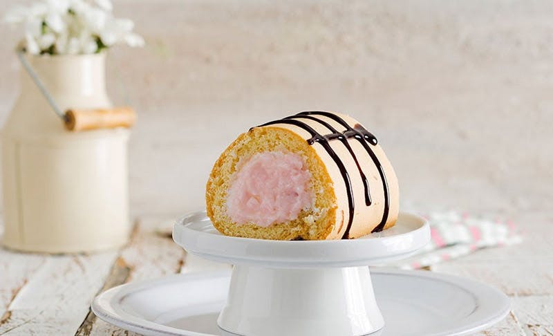 güllü pudingli rulo pasta