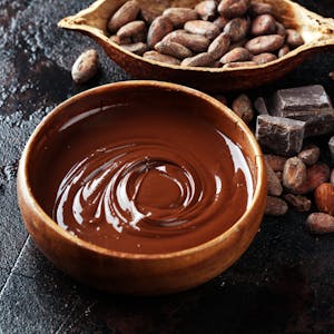 Çikolata Eritme Yöntemleri Nelerdir? Uygulamalı Çikolatalı Tarifler 