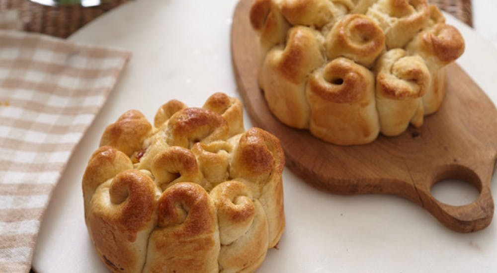 kuru meyveli ve mayalı ekmek