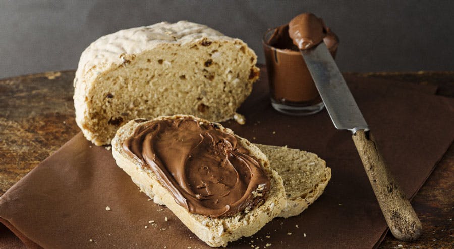 yulaflı ve kabak çekirdekli esmer ekmek