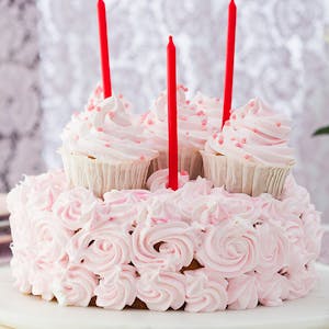 En Güzel Doğum Günü Pasta Tarifleri ile Sevdiklerinizi Mutlu Edin!