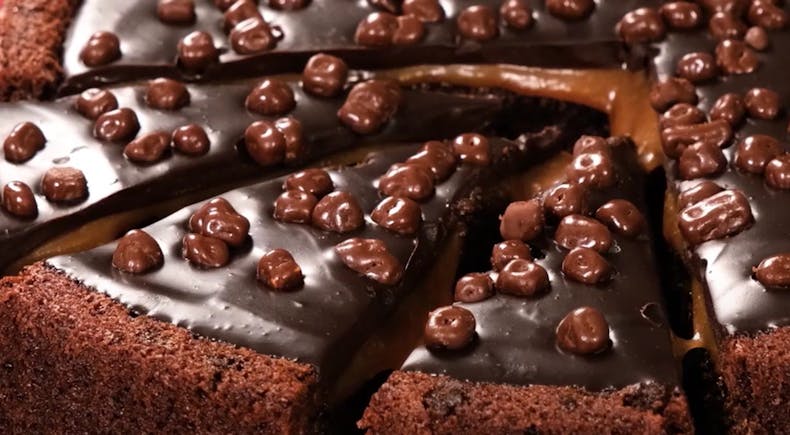 Tatlı Bir Sürpriz: Sevgililer Gününe Özel 6 Çikolatalı Tatlı Tarifi