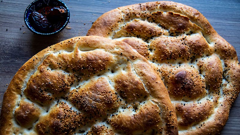 Çörek Otlu Pide Tarifi