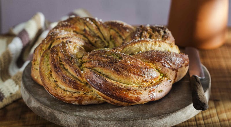 Portakallı ve Cevizli Çörek Tarifi