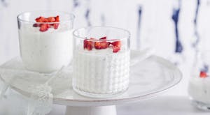 Haşhaşlı Panna Cotta Tarifi