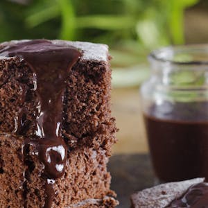 Bitter Parça Çikolatalı Brownie Tarifi