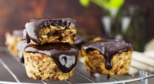 Granola ve Çikolatalı Muffin Bisküvi Tarifi