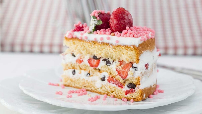 cilekli pasta tarifi pakmaya mutfagin yildizi