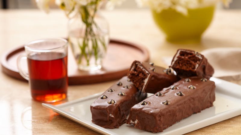 Çikolata Kaplı Mini Baton Kekler Tarifi