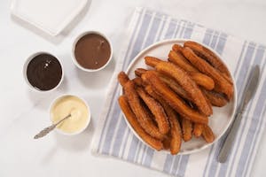 İspanyol Tatlısı Churros Tarifi (Videolu)