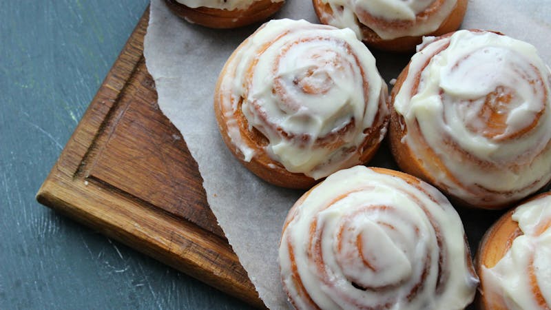 Cinnamon Rolls (Tarçınlı Çörek) Tarifi