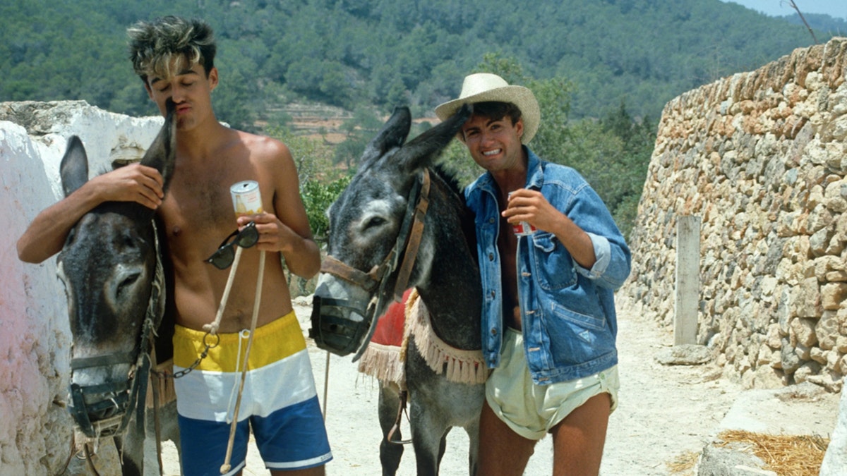 Club Tropicana gloire et déboires de l'hôtel de Tony Pike à