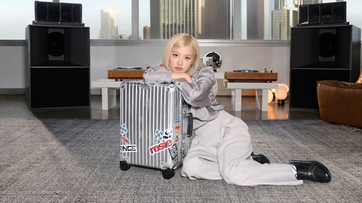 RIMOWA célèbre l'art du voyage avec Rosé, Lewis Hamilton et Jay Chou