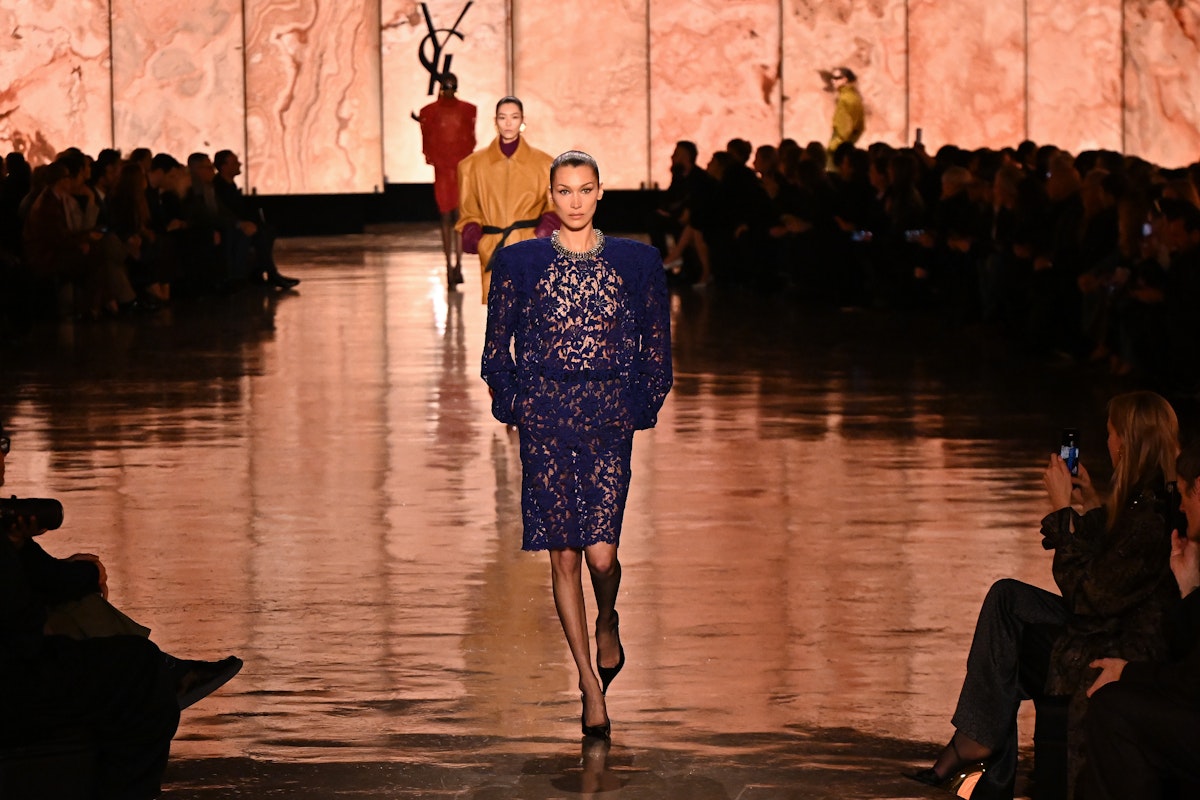 Les Débuts Qui Feront L’histoire : Une Fashion Week De Paris Sous L...