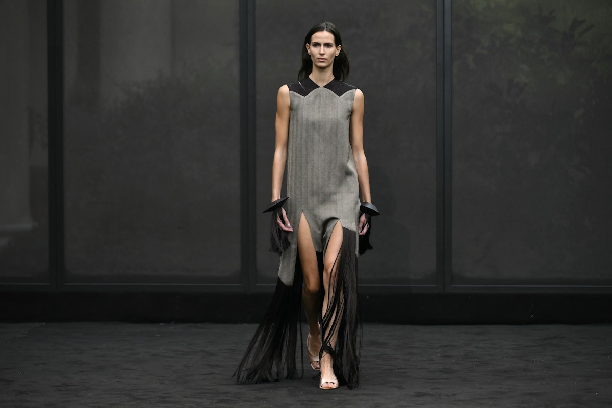 Ferragamo Printemps-été 2026 : Le Rugissement Réinventé Des Années ...