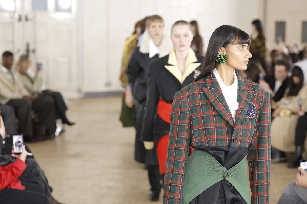 Analysis: Chez TOGA, le tissu apprend à bouger: Verified coverage by BRRO News Editorial Desk.