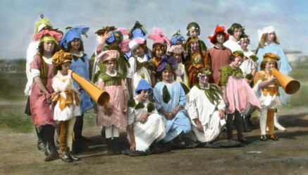 Group of children in costumes made up to look like flowers. Wildflower Preservation Society, Illinois Chapter.
Credit Information:
© The Field Museum
ID# B83516_G50c
Photographer unknown