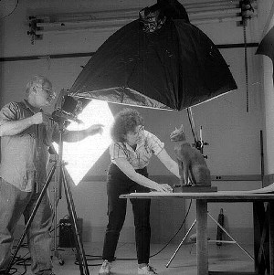 Ron Testa and Diane Alexander White in Photo Studio in process of setting up the artifact of Bastet, 26th Dynasty 656 B.C. to 525 B.C Egyptian Bronze cat sculpture for Treasures exhibit Calendar, circa 1986.
 
 
Credit information:© 1986, The Field MuseumID# GN84489Photographer: Nina Cummings
