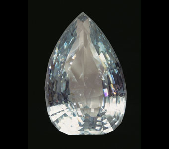 Chalmers Topaz. Flawless faceted white oval with blue cast.Credit Information:© 1984 The Field MuseumNeg. # GEO84618cPhotographer: Ron Testa