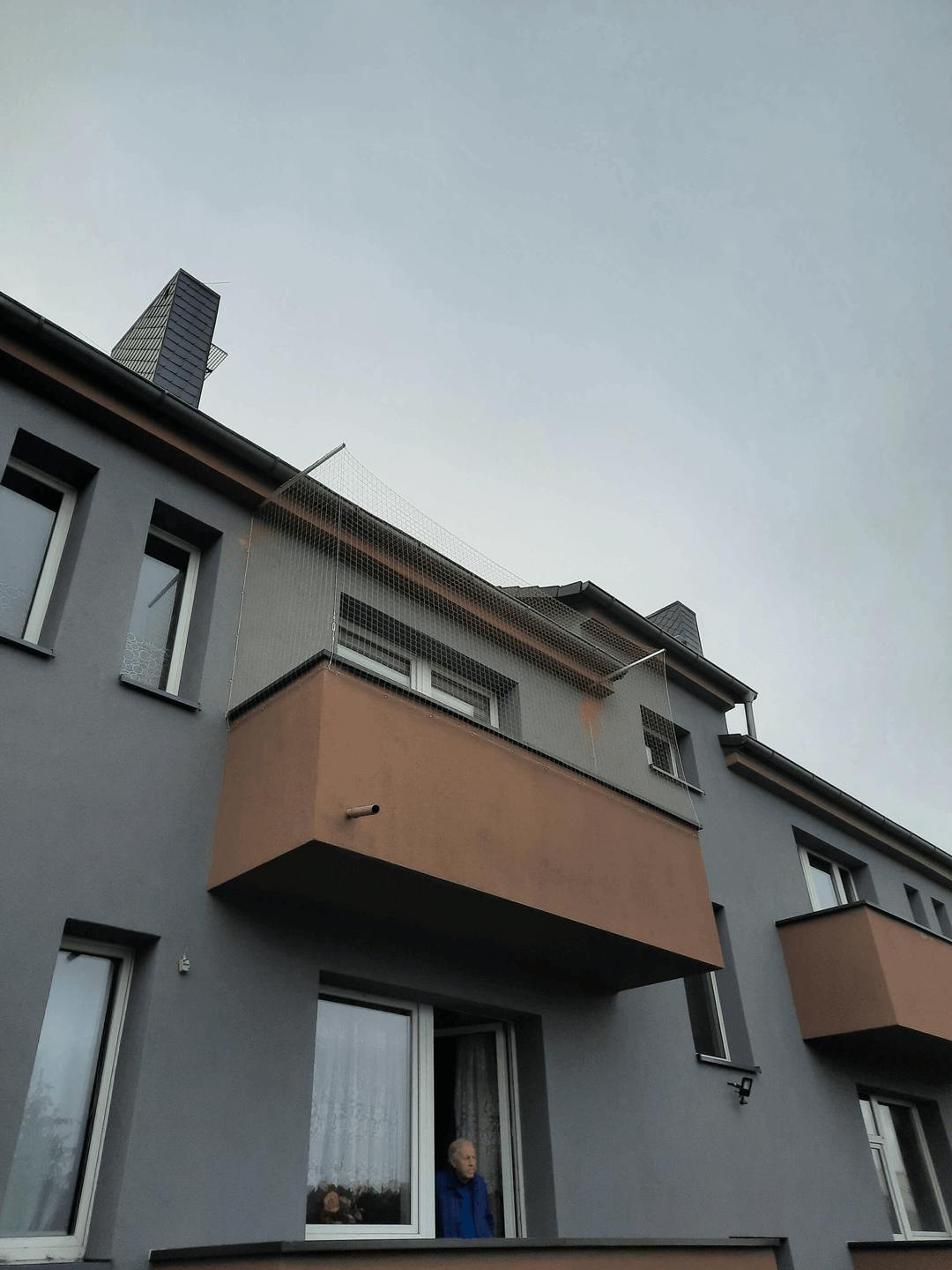 Siatka ochronna na balkon dla kota