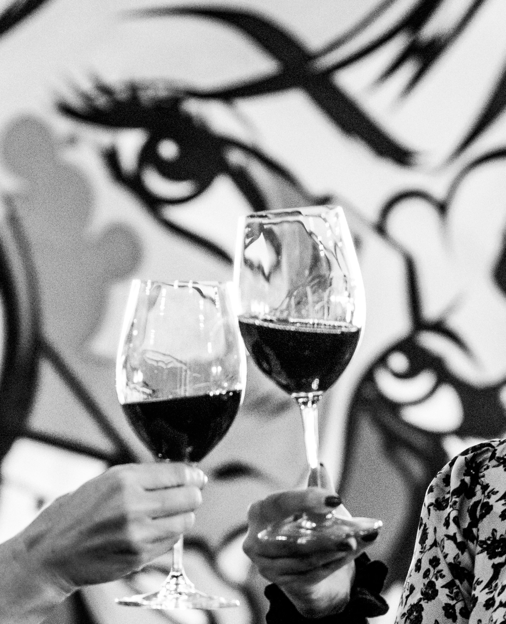 cheers black and white