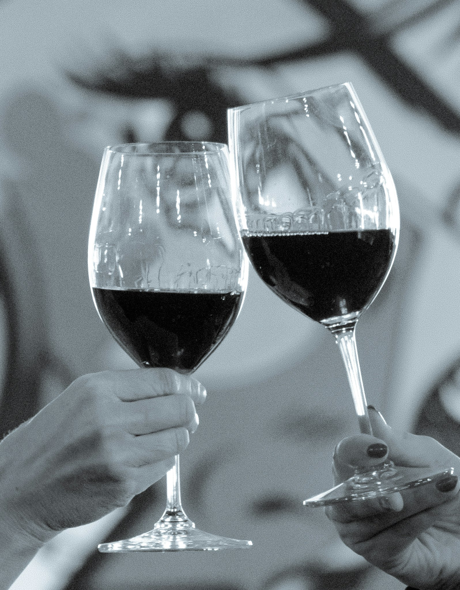cheers gray scale
