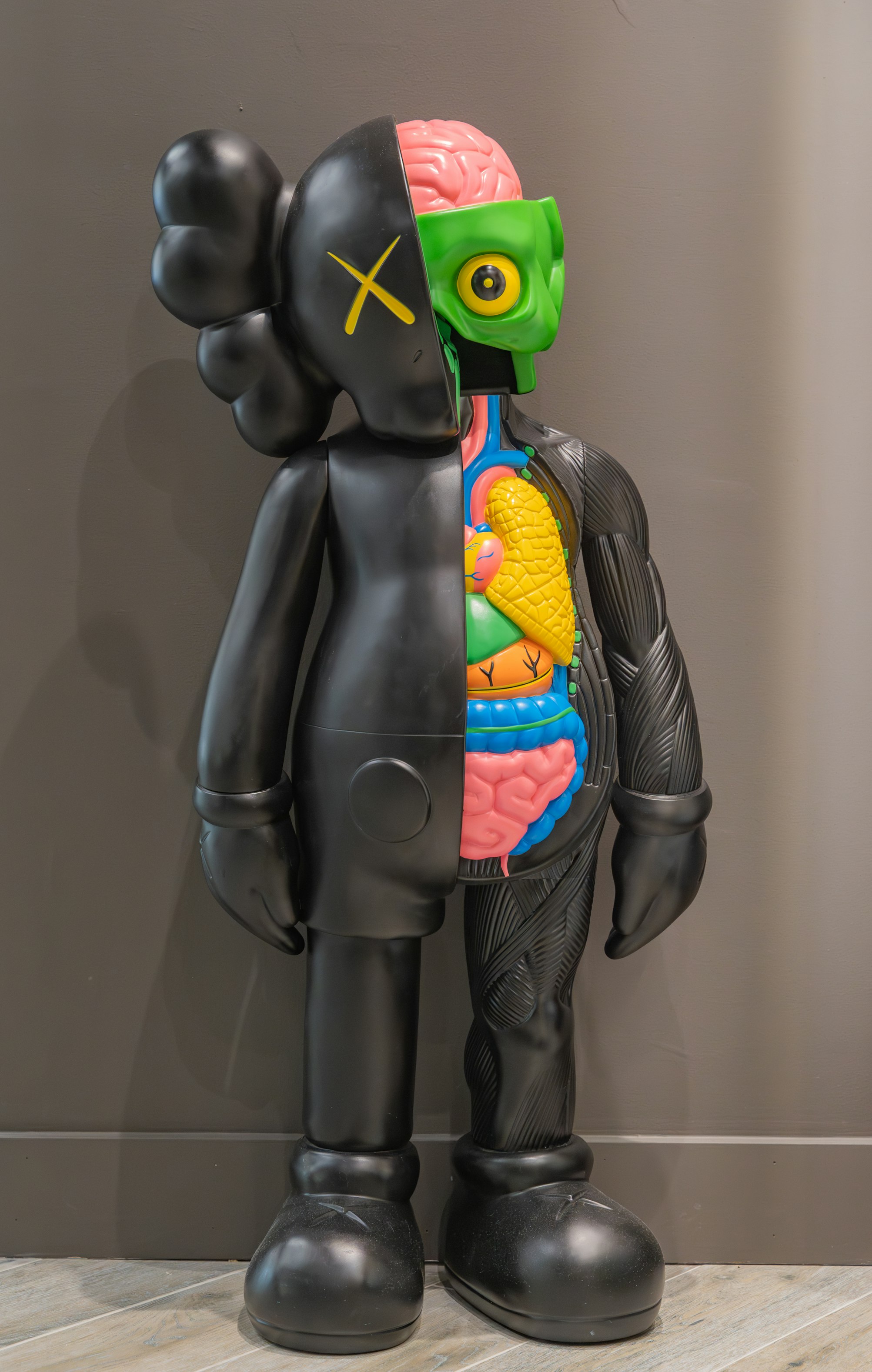 KAWS 4 FT COMPANION