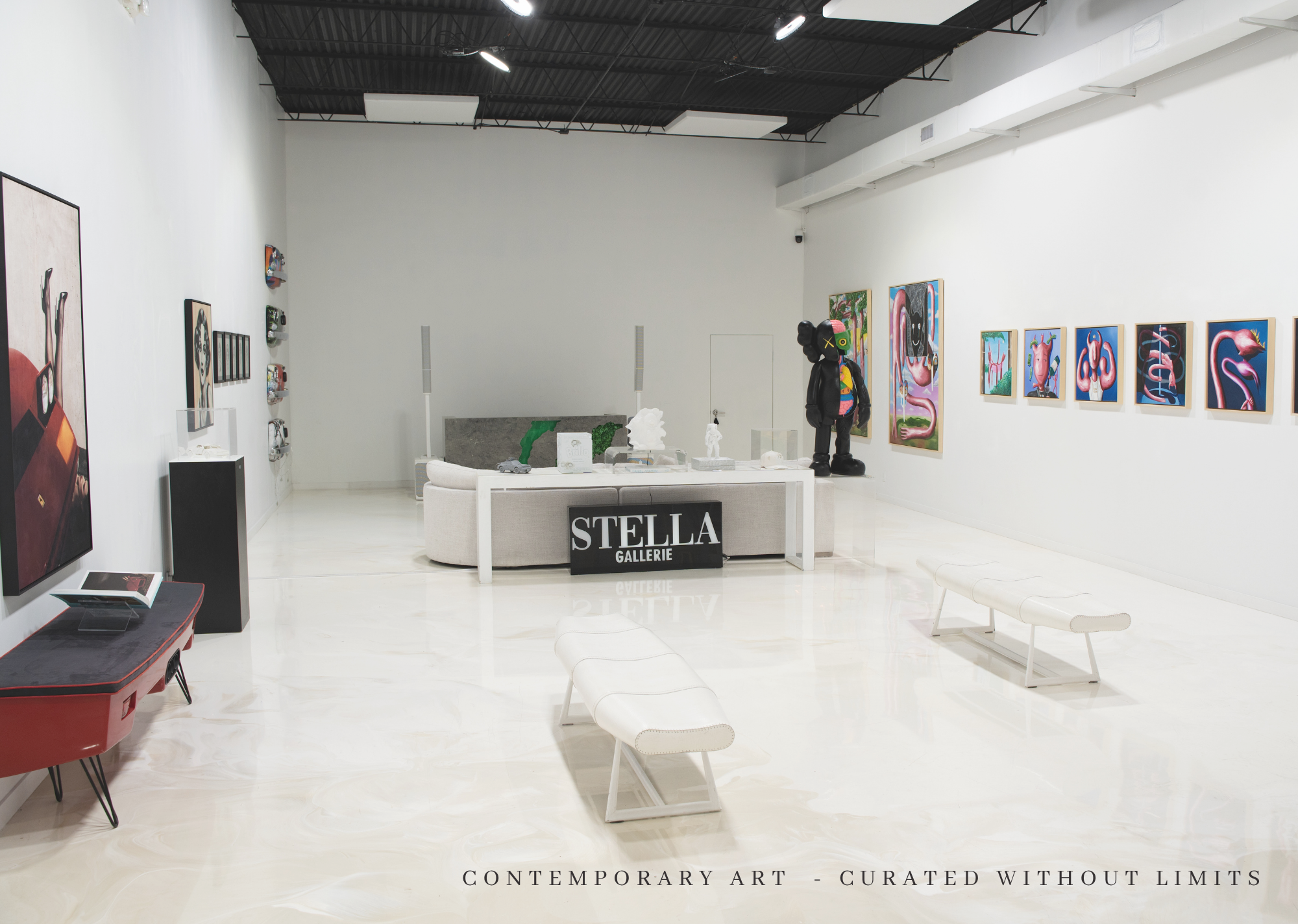 STELLA GALLERIE MIAMI (DAY)