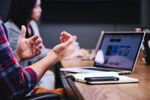 La réglementation de l'agence de communication