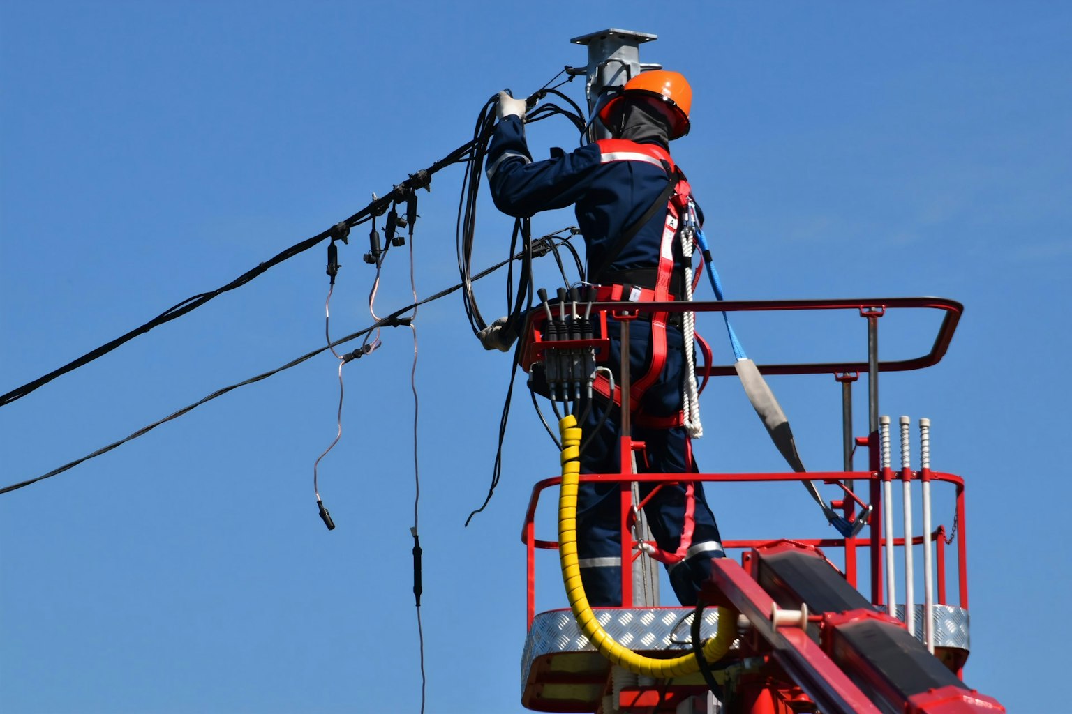 travaux installation electrique éléctricien