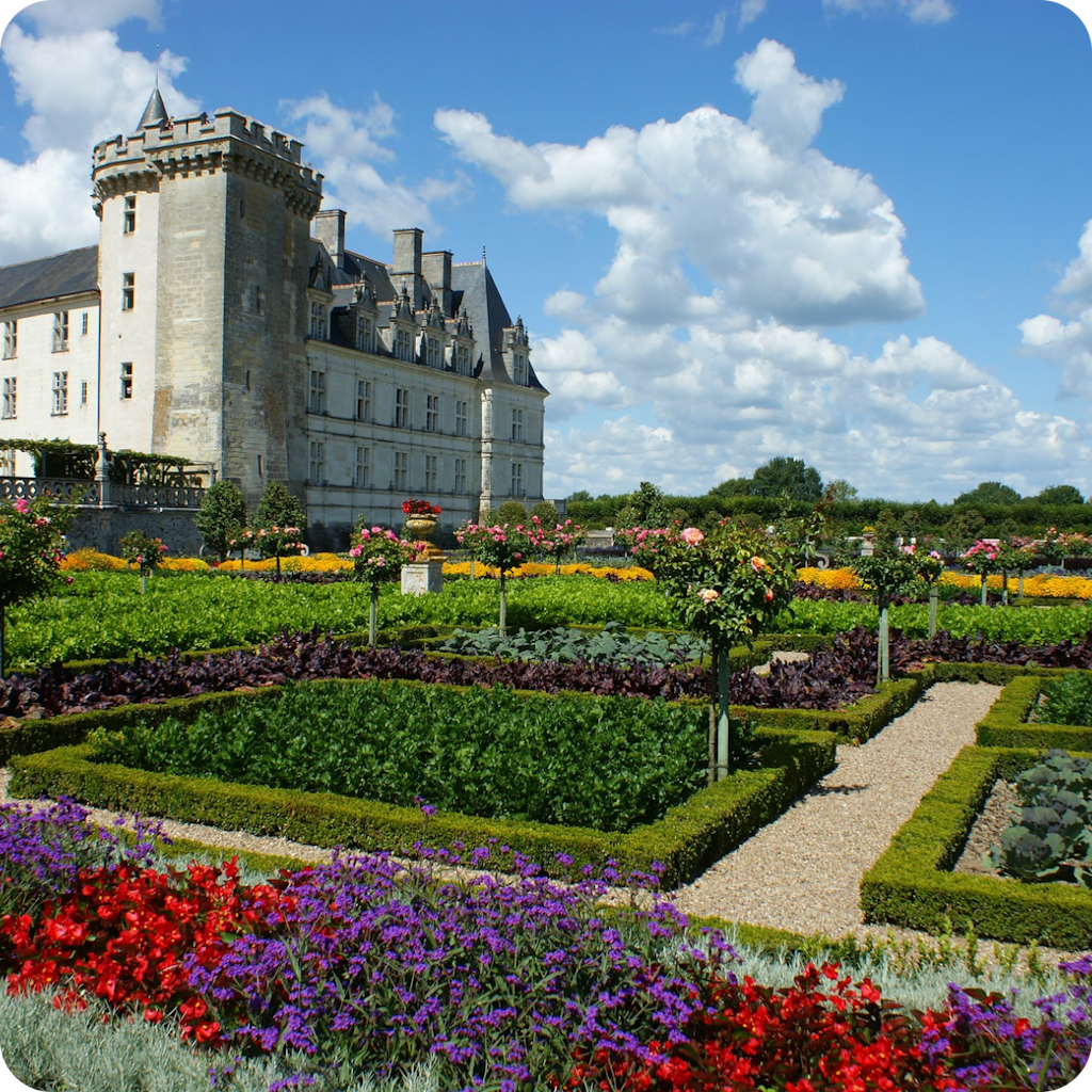 Le Crédit Agricole Touraine-Poitou (Vienne, Indre-et-Loire) Le Crédit Agricole Touraine-Poitou caisse réginoale