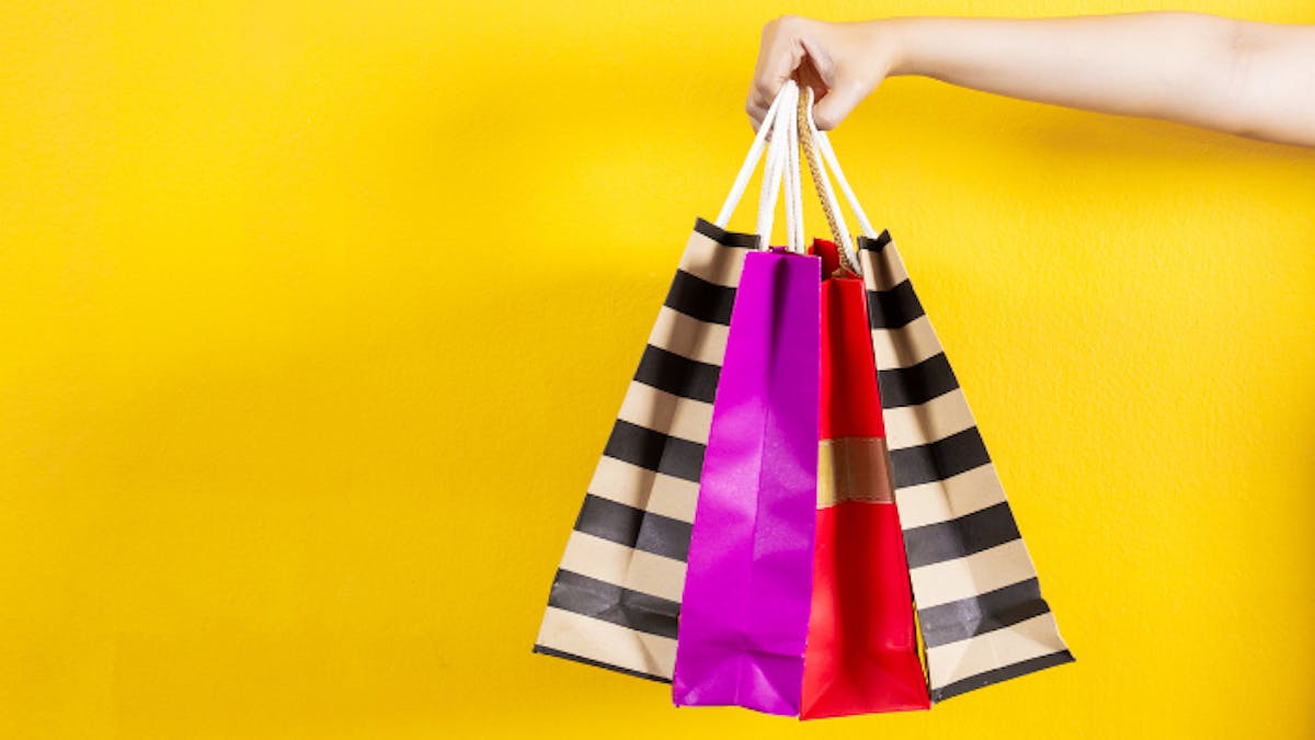 How to flex CX teams up and down during seasonal months without a hitch cover image