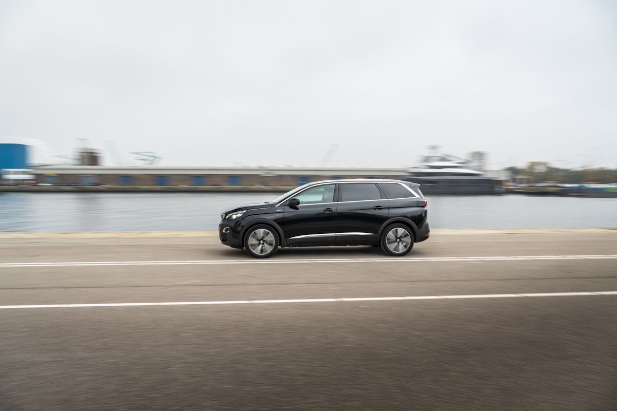 7 persoons auto huren