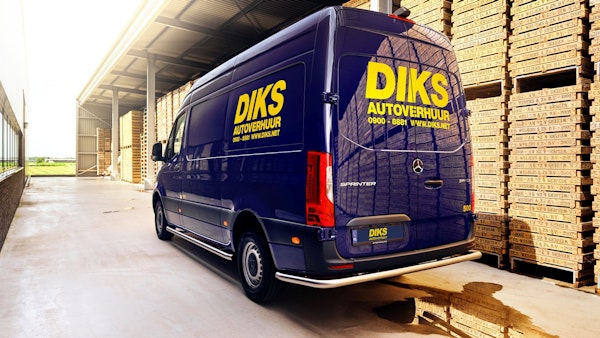 Mercedes Sprinter (11m³) | Rent it at DIKS car rental