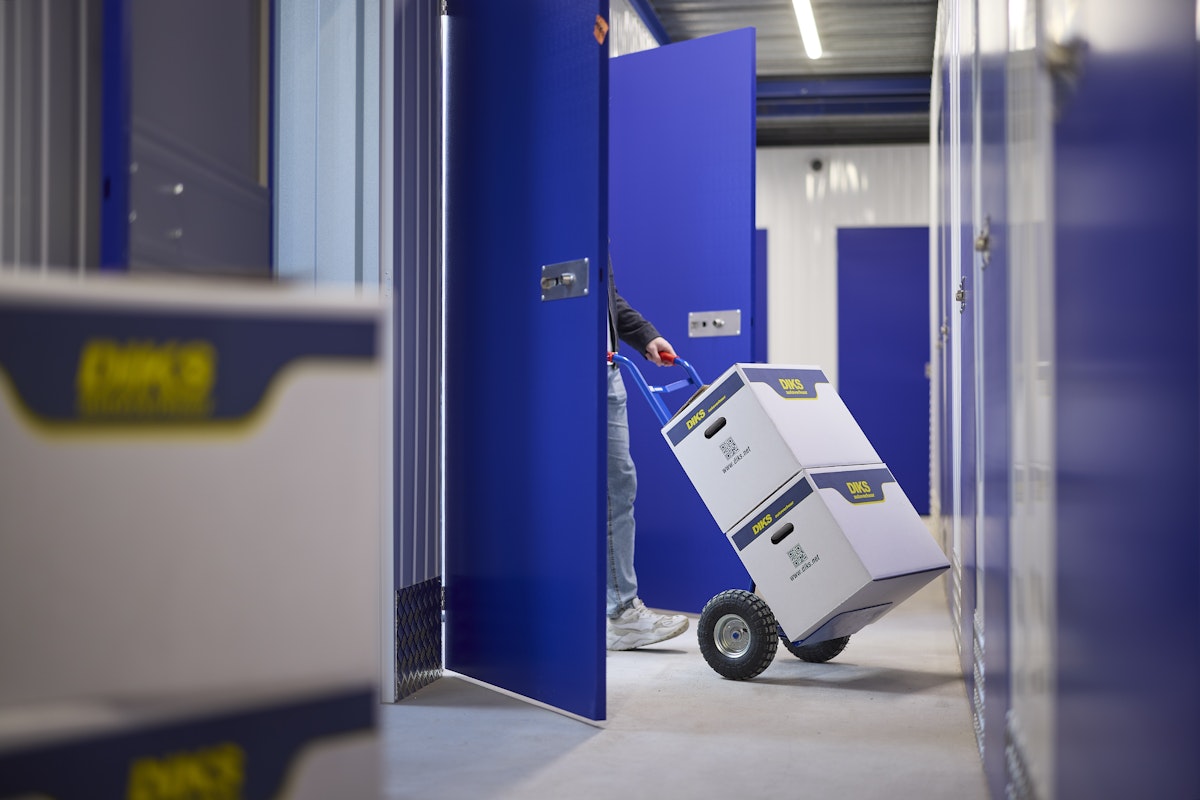 Temporary Storage Format Temporary storage for rent at DIKS