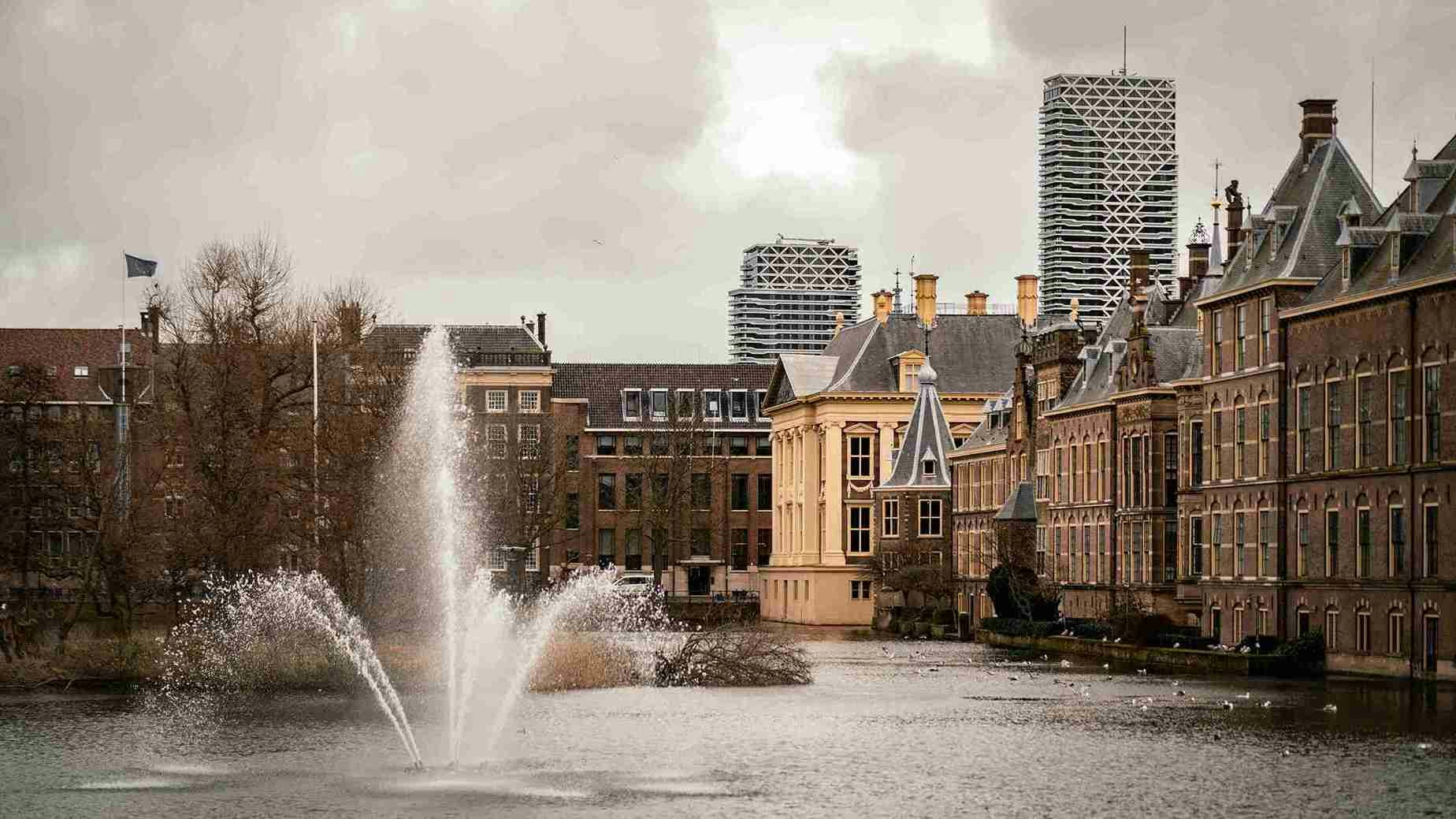 bus huren Den Haag