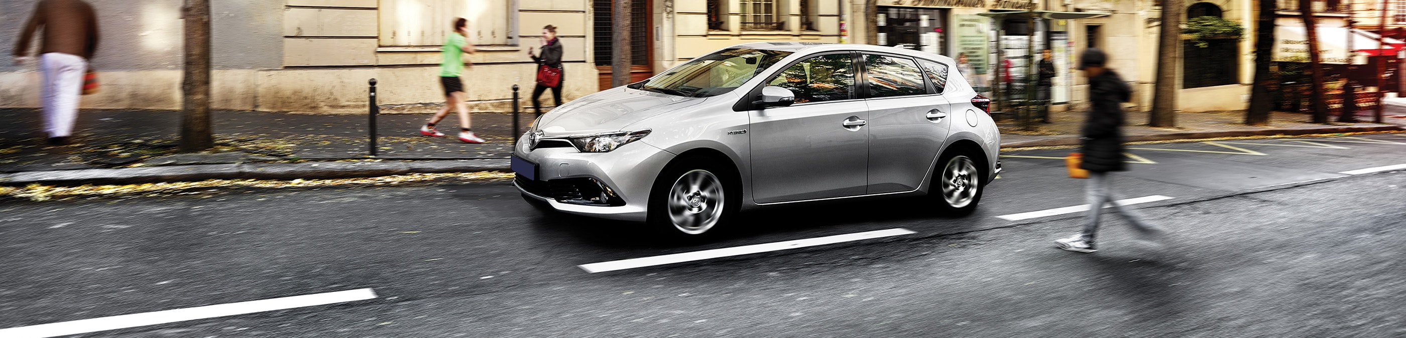 DIKS personenauto in Parijs