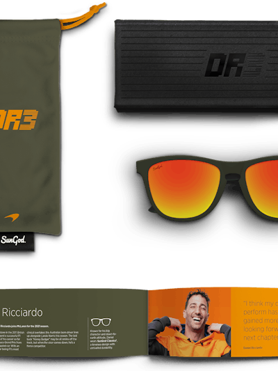 Daniel DR3 In the Box items