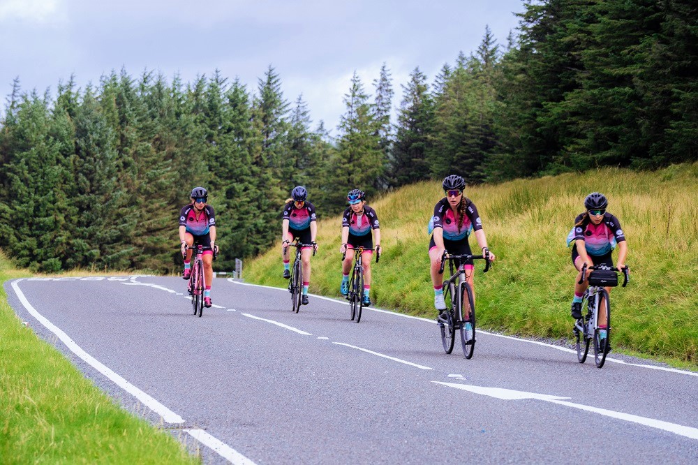 “Having dedicated so much to our cause, there was no way we were giving up this year just because of lockdown! So, we turned to Everesting instead.” Louise Gibson, Internationelles Captain. Photo: @george.galbraith