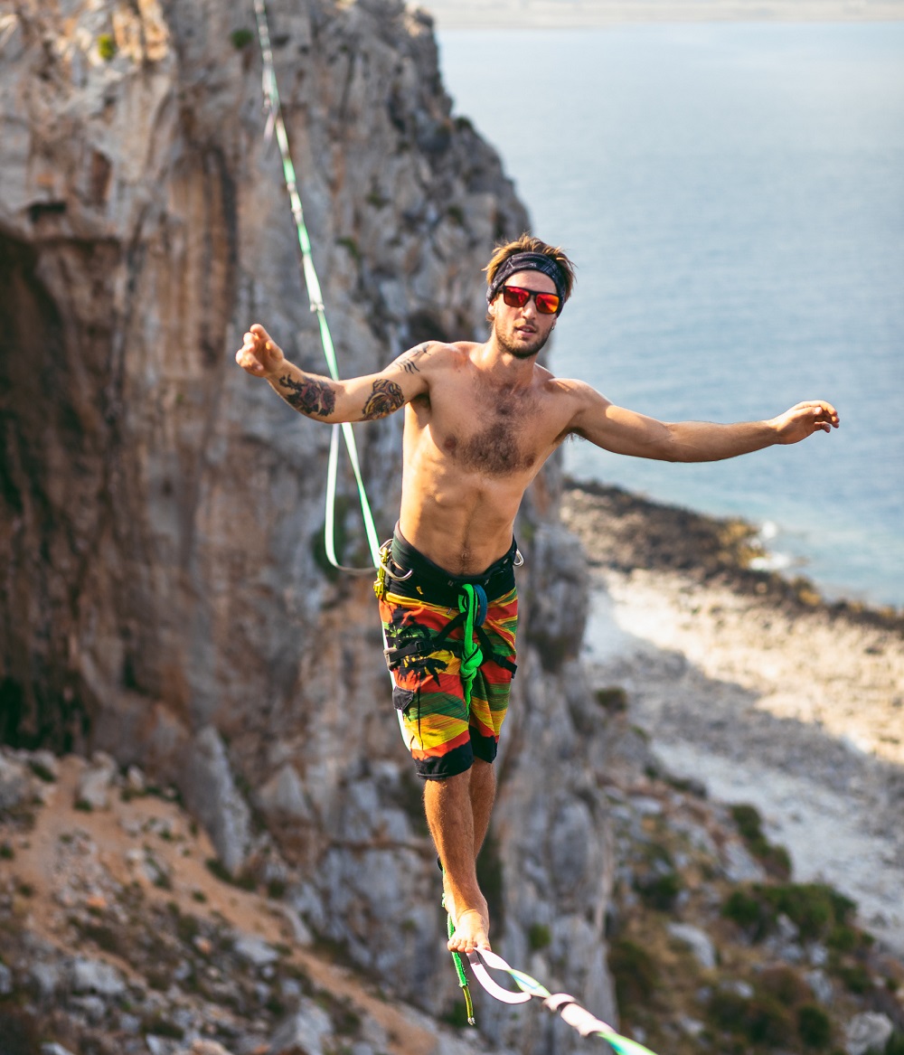 “It's easy to set up a slackline in your garden and when we're back adventuring again, there is no limit to where you can take it!”  Slackliner: @alex.mignemi