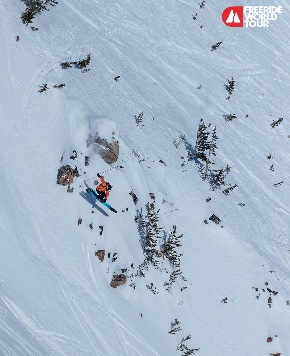 One of the few men to stay on their feet, SunGod athlete Carl Renvall puts down a solid run to edge up the overall rankings.