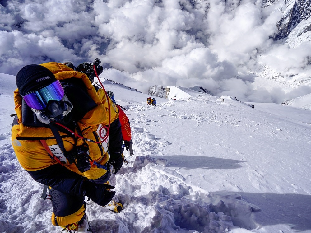 "My Vanguards proved an incredibly important bit of kit - they fitted my face really well with my oxygen mask and gave incredible visibility."  Photos: Don Bowie