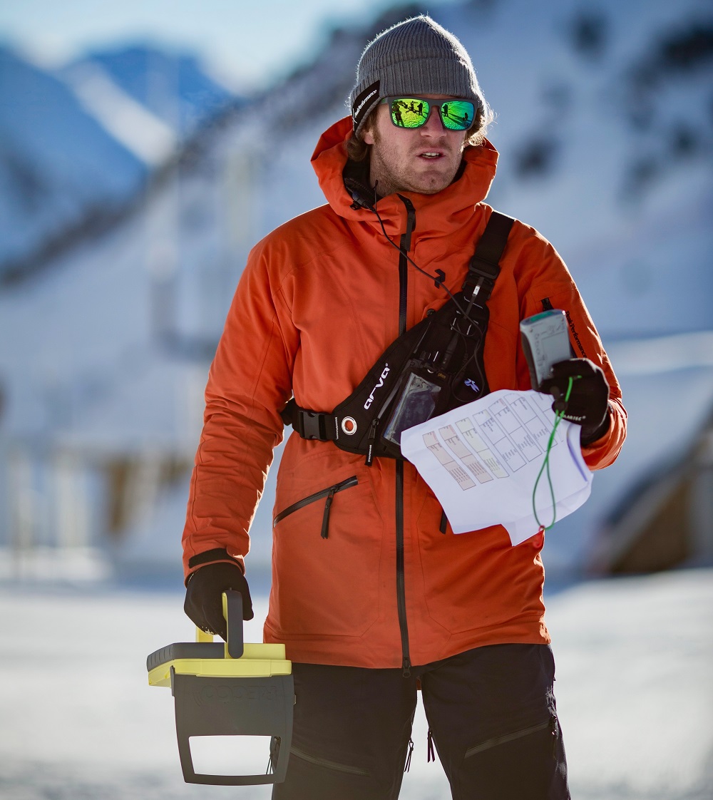 The Tour relies upon a dedicated team of staff and volunteers to get each stage off the ground.  Photo: D.Daher