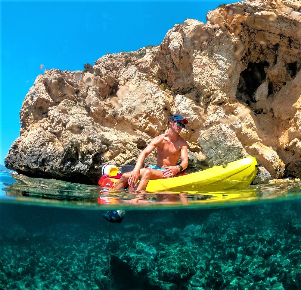 Rent a kayak for a few days in Xabia to venture to the more secluded spots Anthony Vrahimis / @antony_za