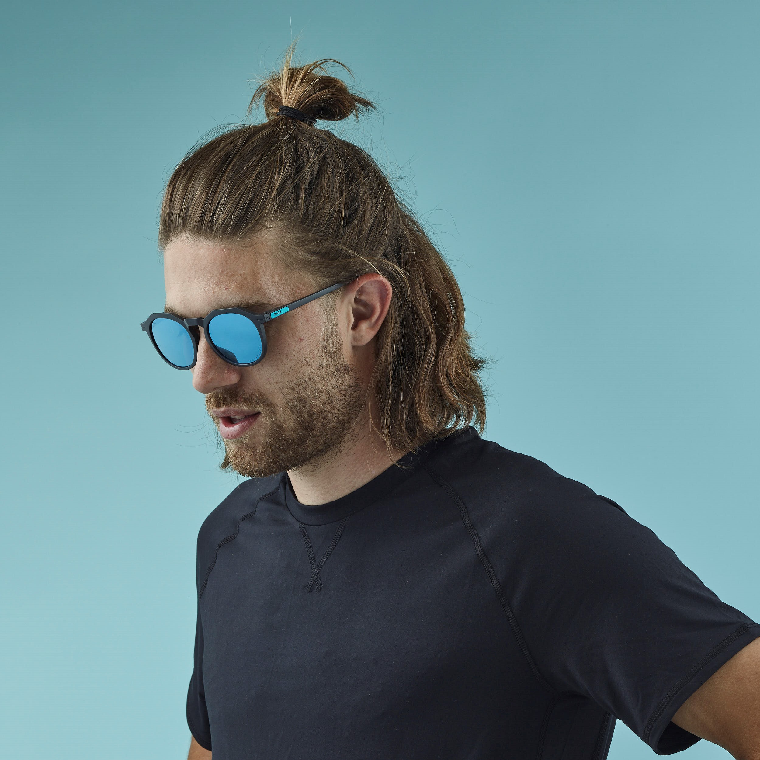 Sunglasses: Men