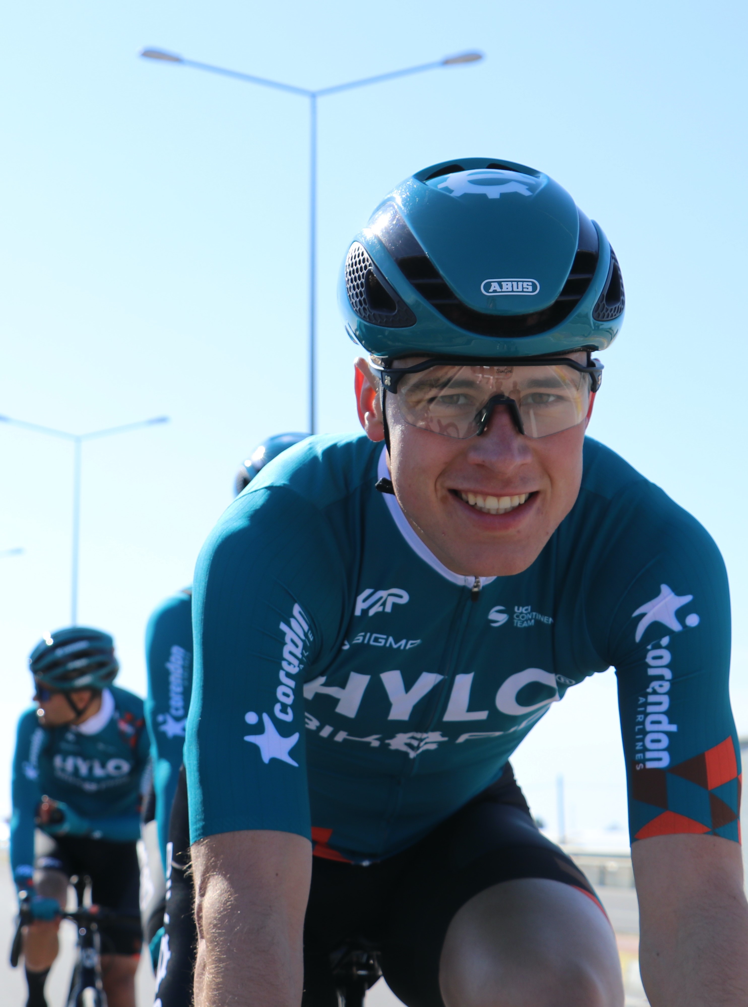 SunGod Velans™ Cycling Sunglasses | SunGod. See Better.