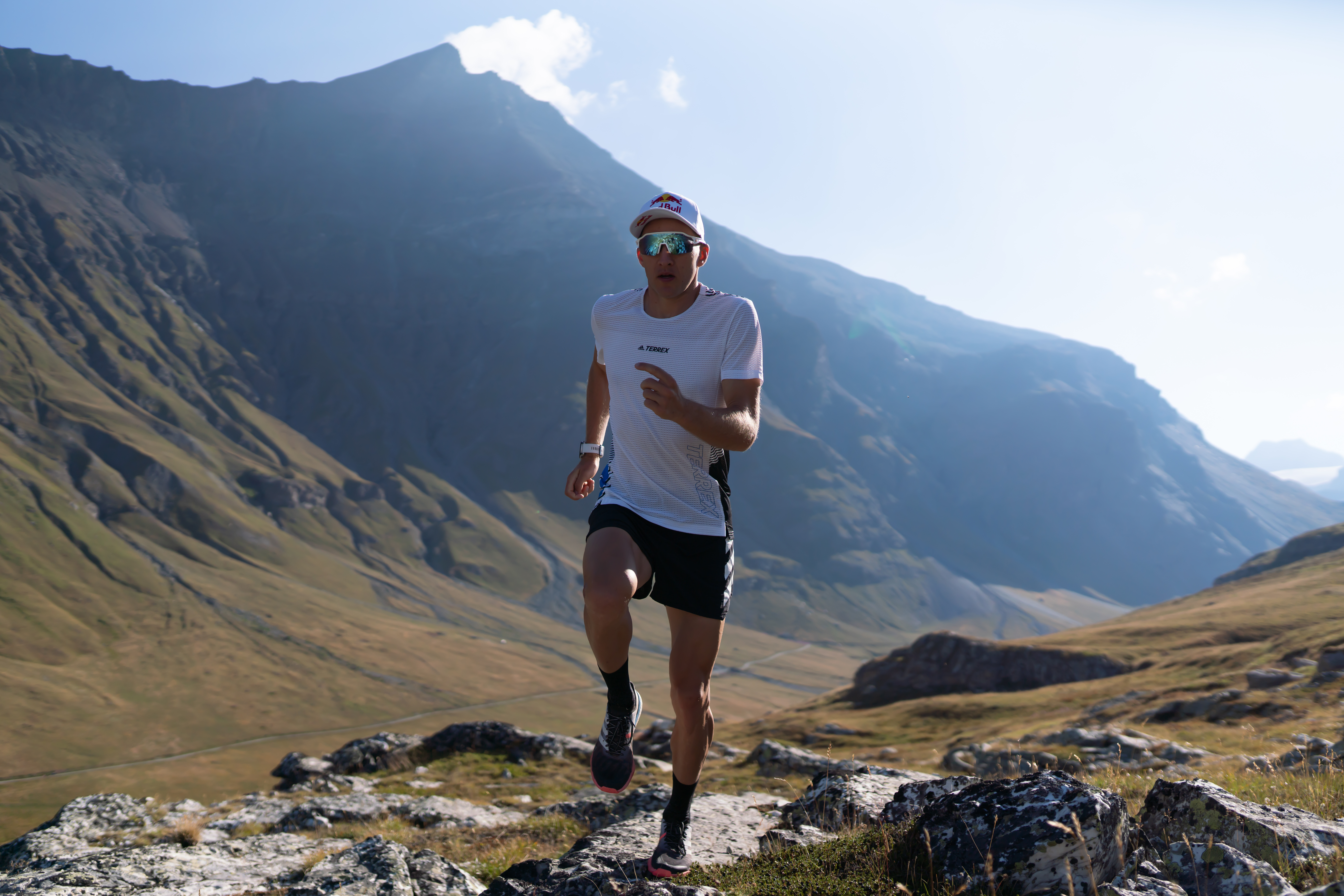 Tom Evans running
