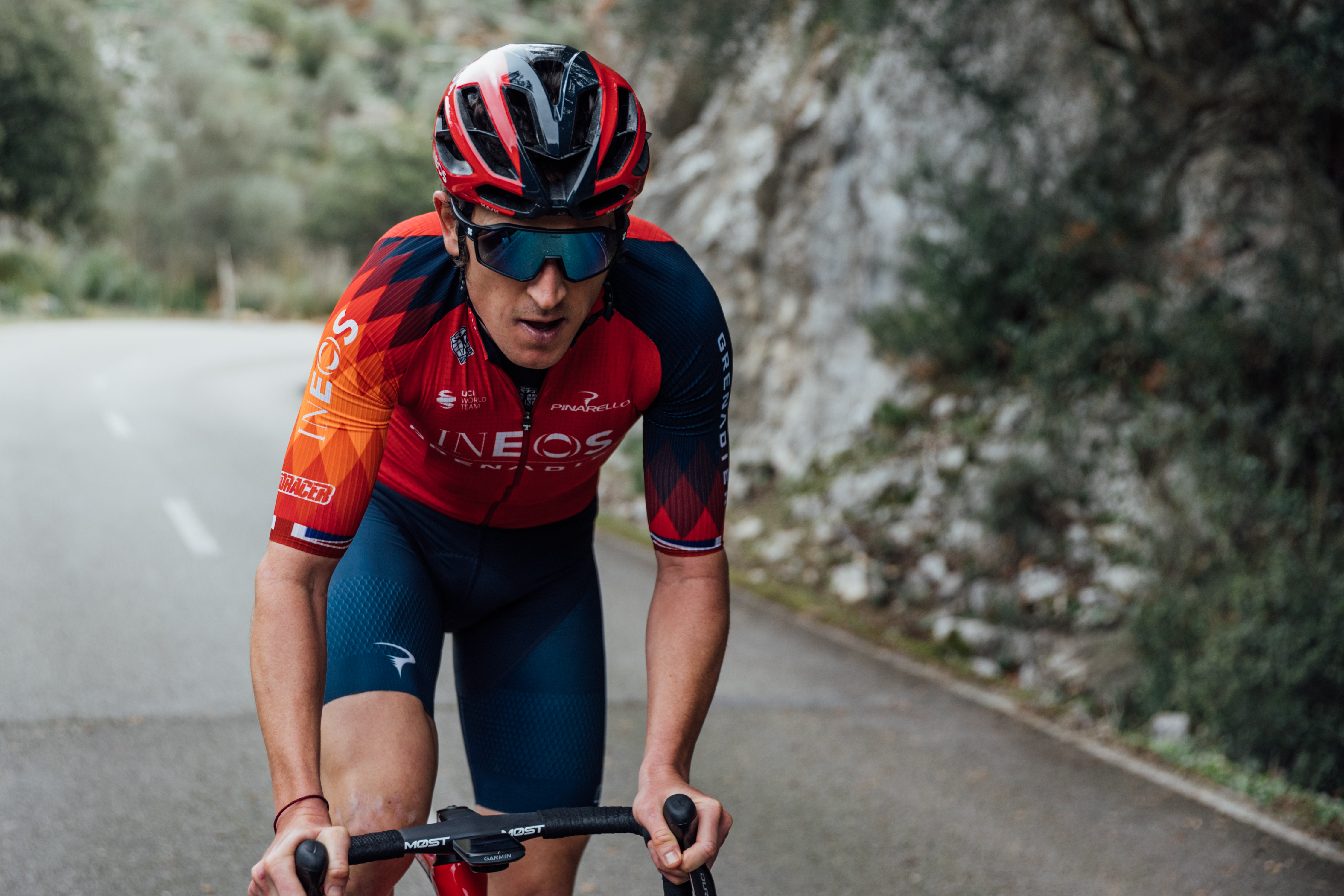 geraint thomas sunglasses