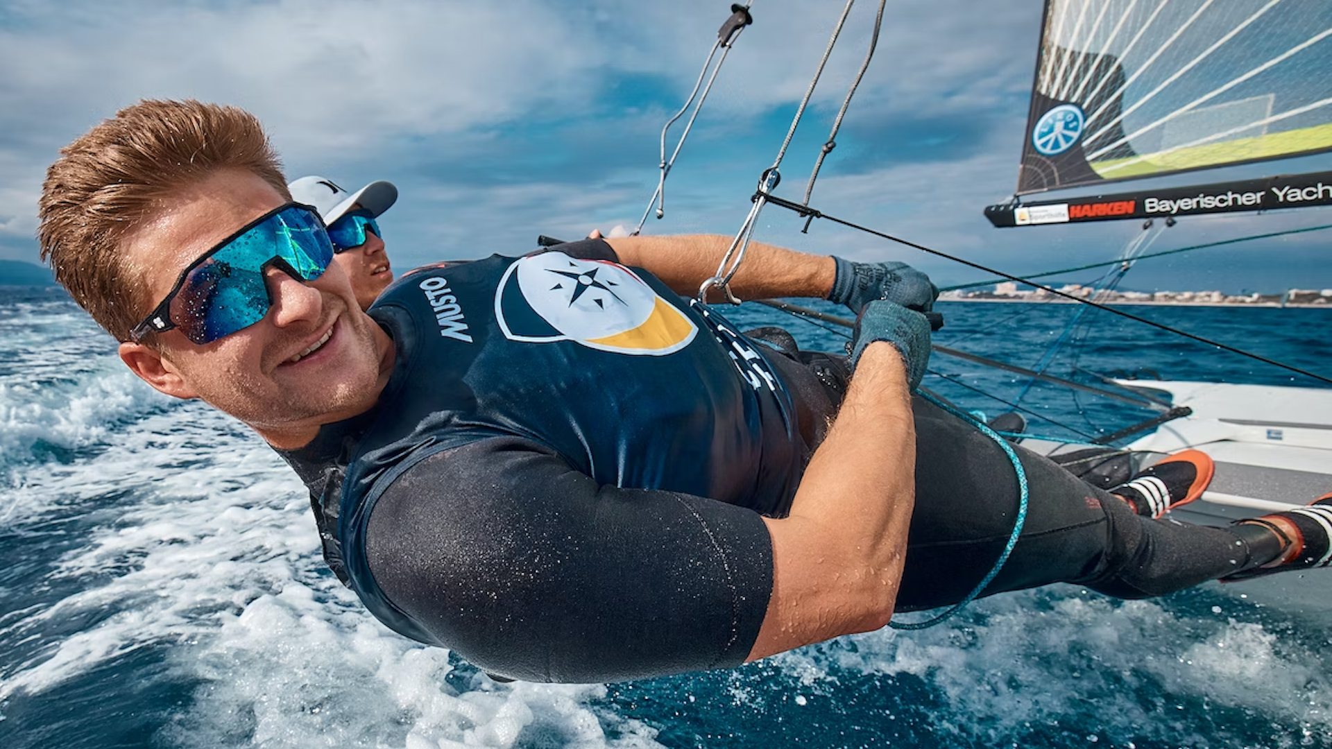 Guide to the Best Sailing Sunglasses SunGod. See Better